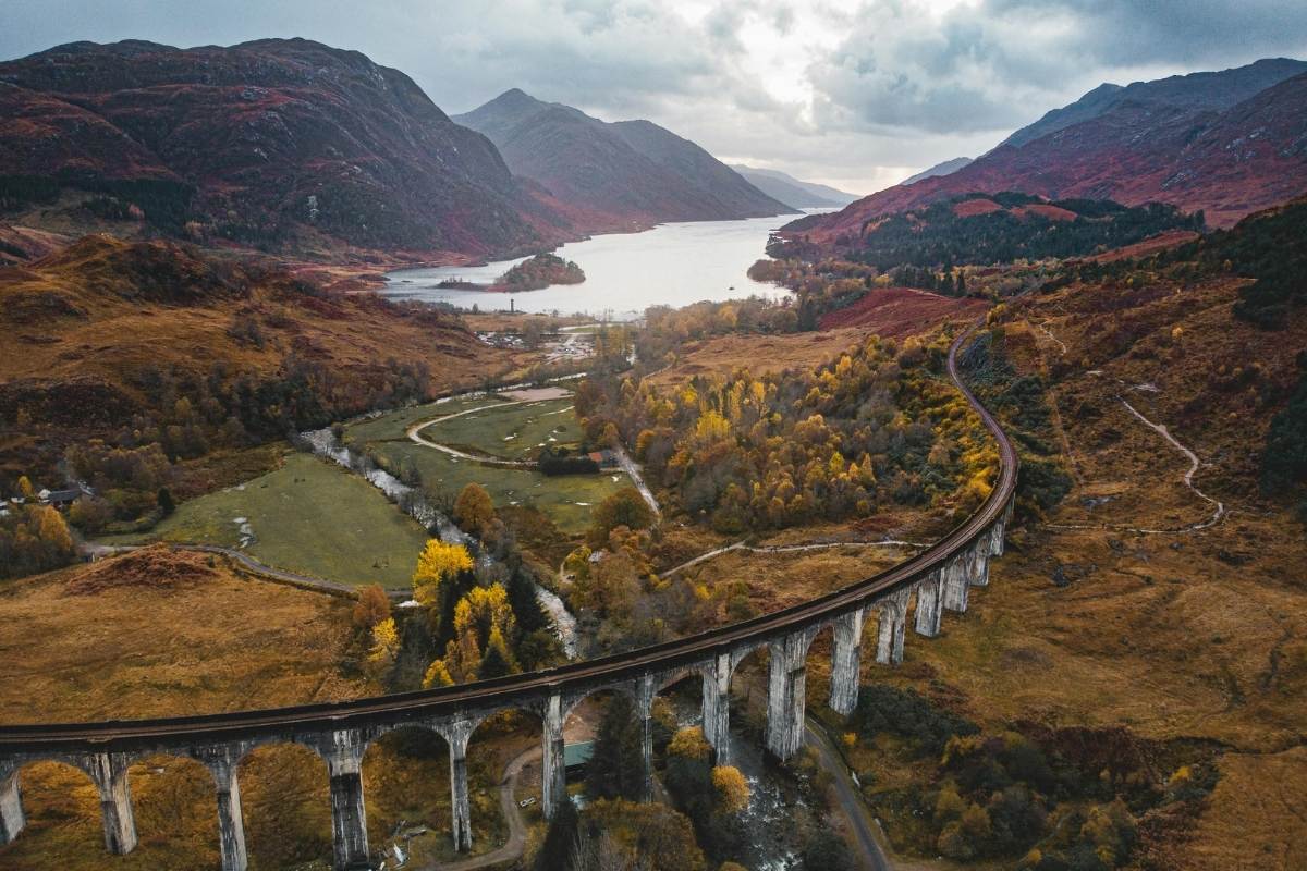 Van aménagé sur la route North Coast 500 en Écosse